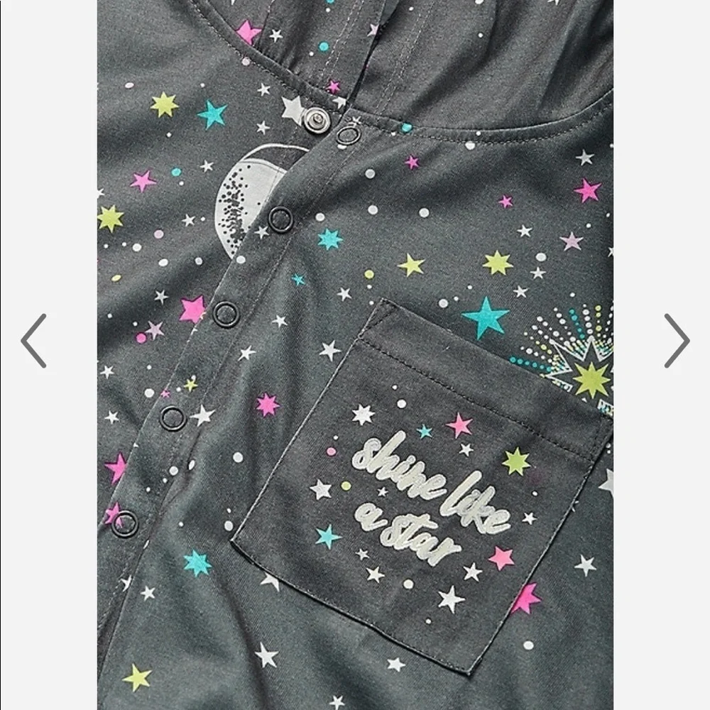 NWT justice pajamas sz 6 “starry night” one piece full zip hood gray white